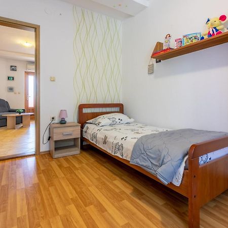 Apartments Armando Fažana Zimmer foto
